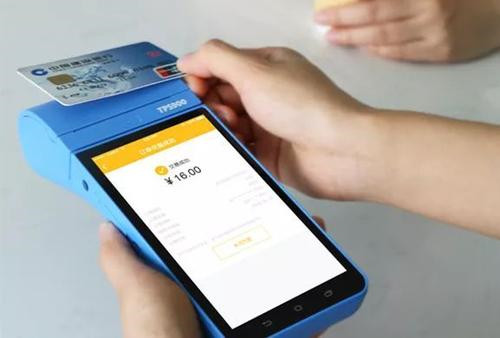 如何用pos機養卡提額？